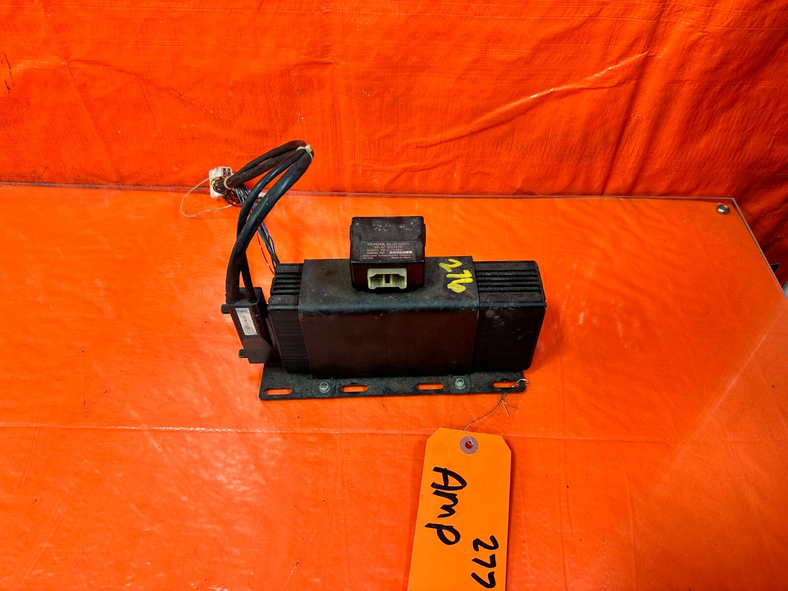 1992 92 LEXUS SC300   SPEAKER RELAY & NOISE REDUCTION FILTER   OEM FACTORY #2760