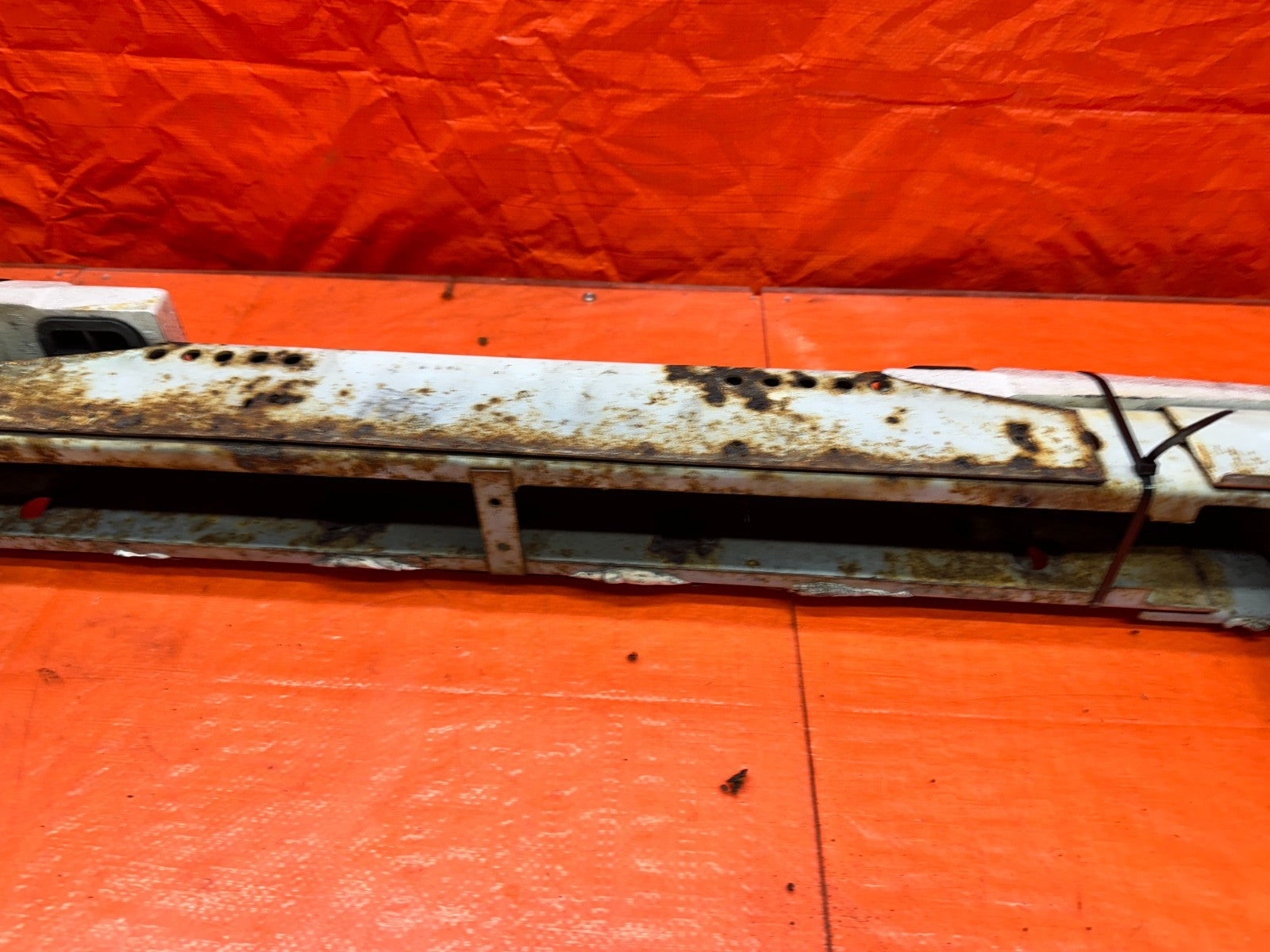 94 01 ACURA INTEGRA REAR BUMPER REINFORCEMENT CRASH BEAM OEM #33110