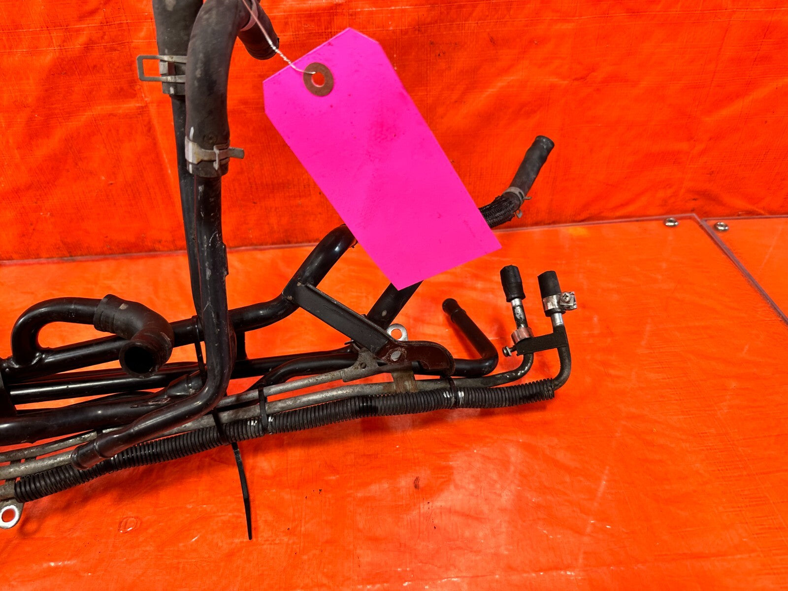 08 14 SUBARU IMPREZA WRX STI   EJ257   MISC ENGINE OIL AND COOLANT LINES OEM 28312