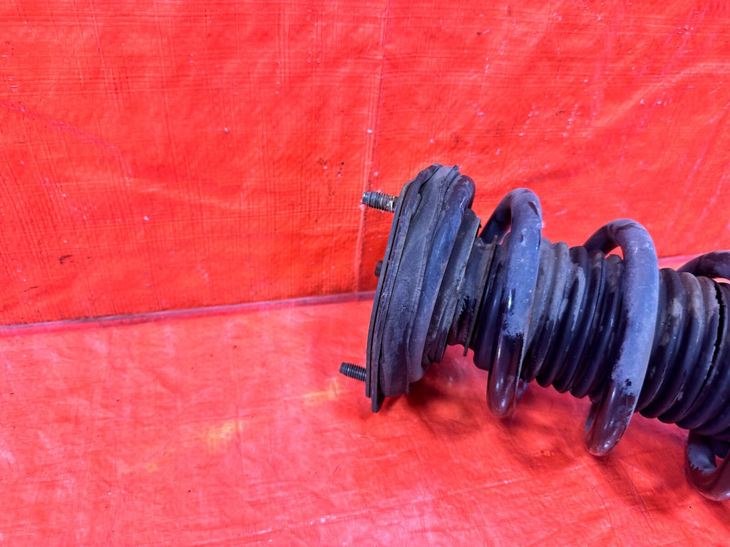 03 07 INFINITI G35 COUPE   W/ BREMBO MODEL   DRIVER LEFT FRONT SHOCK ABSORBER 984