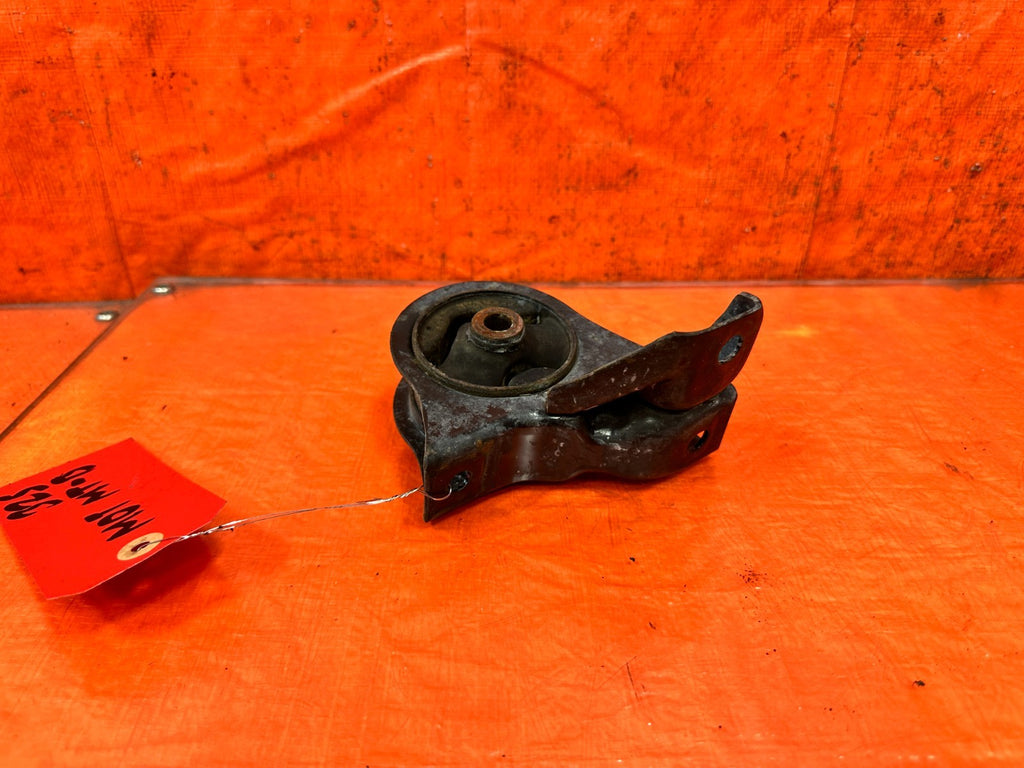 90 91 HONDA CIVIC HATCHBACK SI   D16A6 5 SPEED MANAUL ENGINE MOTOR MOUNT OEM 3258