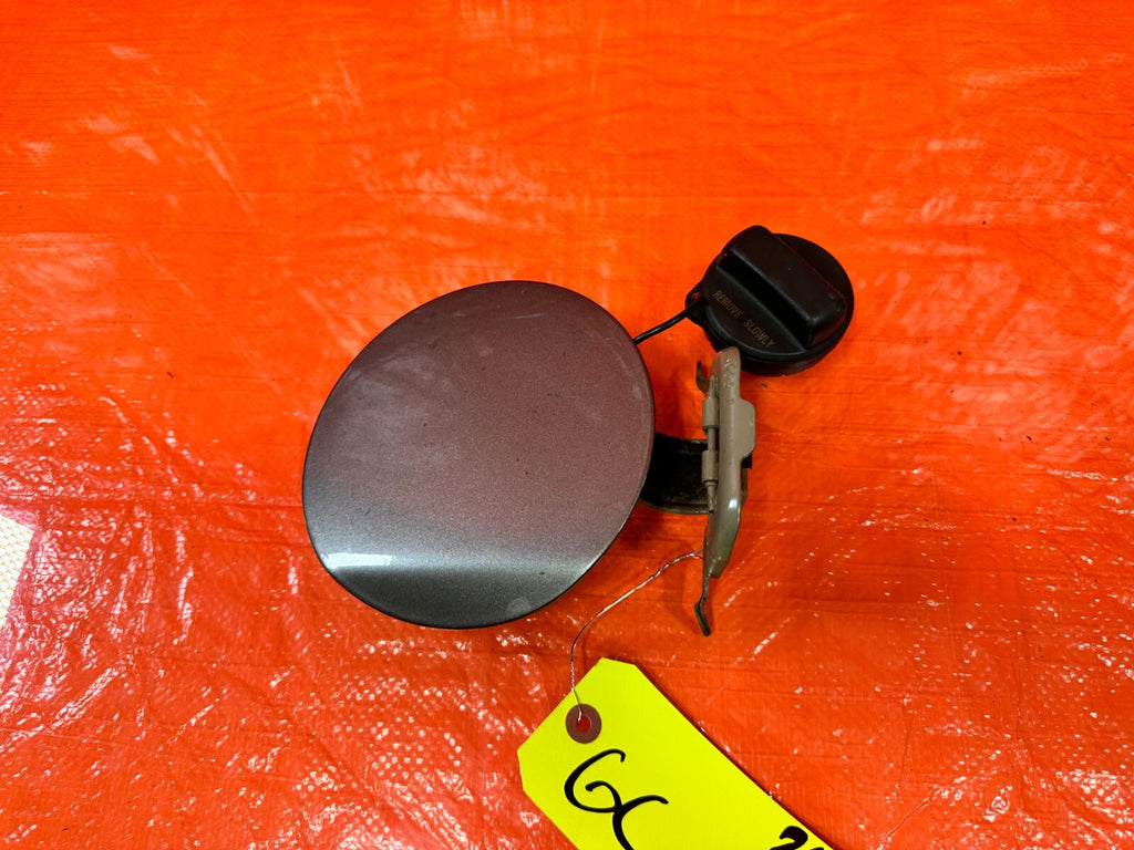 06 11 CIVIC 2D COUPE   FUEL LID / GAS CAP COVER   GRAY COLOR   OEM #2642
