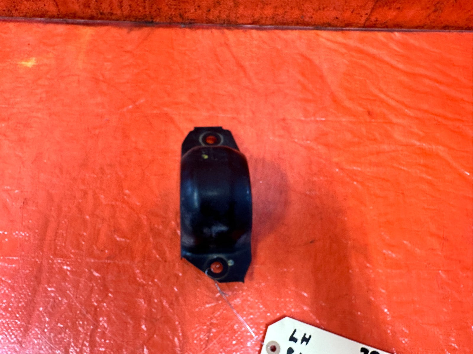 08 15 INFINITI G37 & Q60    LEFT FRONT LOWER CONTROL ARM BRACKET   OEM #3285