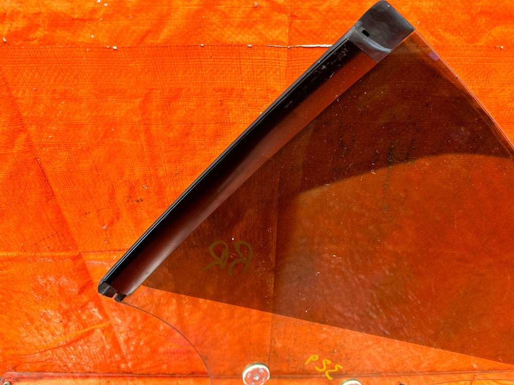 2009 2015 INFINITI Q60 G37 CONVERTIBLE RIGHT REAR QUARTER WINDOW GLASS OEM 3295
