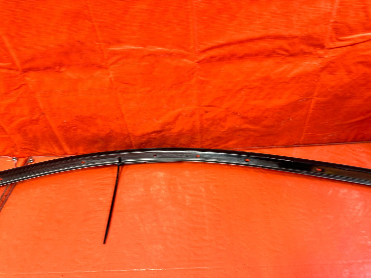 10-16 HYUNDAI GENESIS COUPE PASSENGER RIGHT GLASS WINDOW DRIP MOLDING OEM #3187