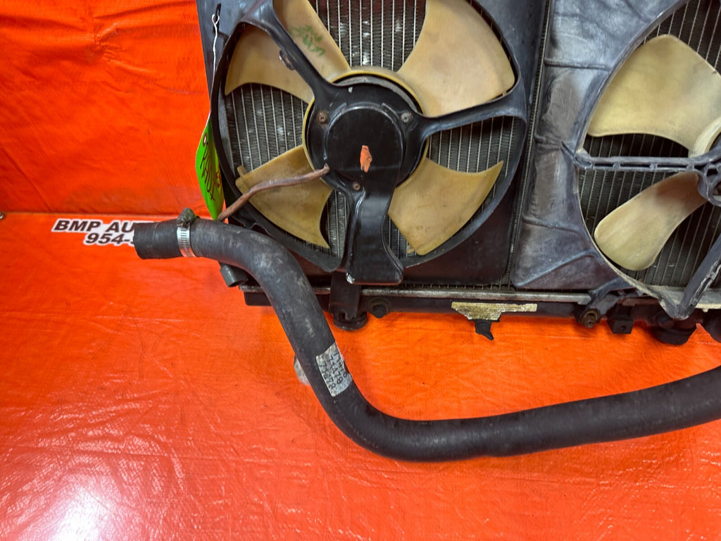 97 98 HONDA PRELUDE BASE   100% COMPLETE RADIATOR SET W/ FANS / HOSES / OEM 2595