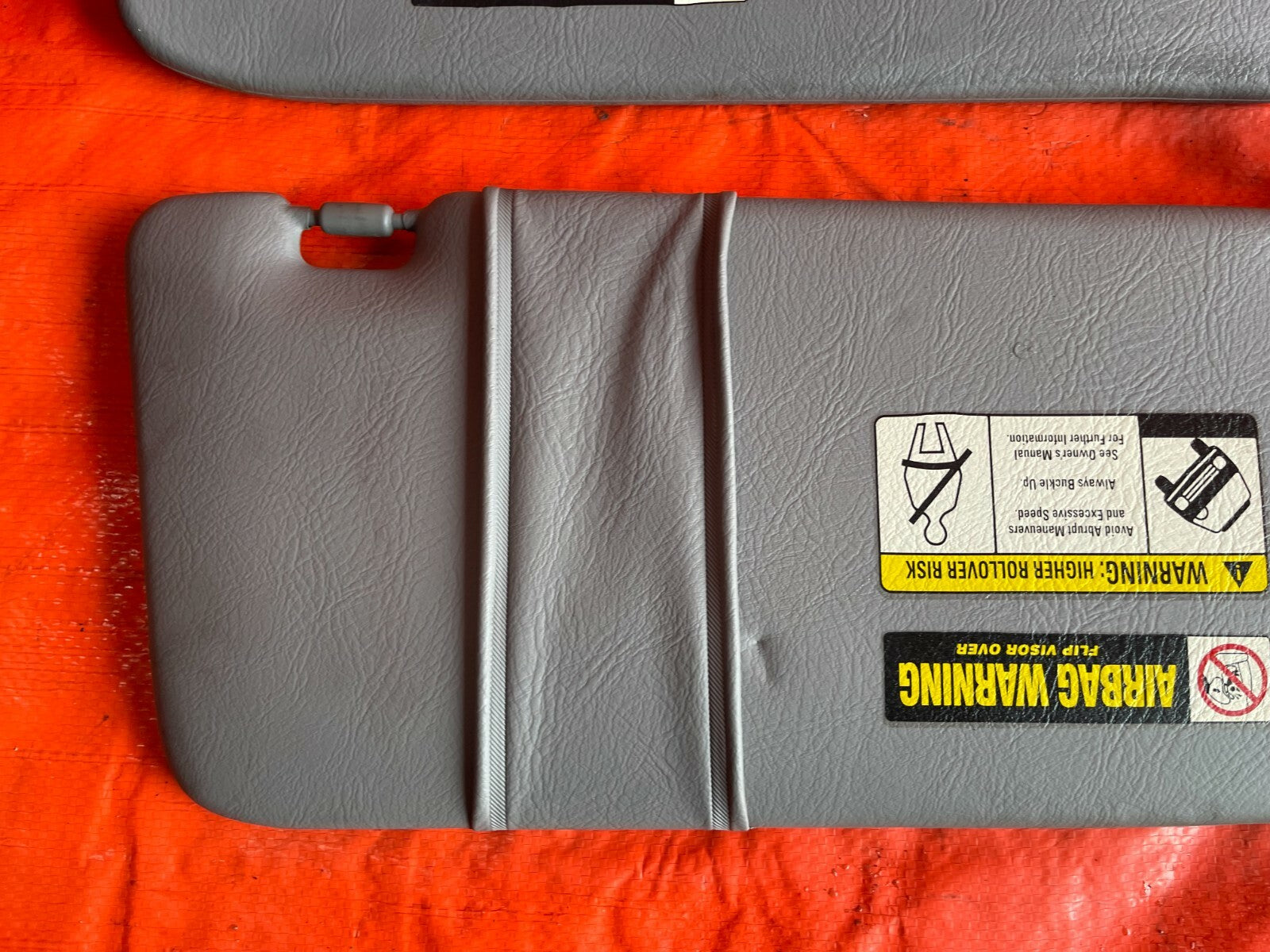 02 04 HONDA CR V CRV   INTERIOR   SUN VISOR SET   LEFT RIGHT   GRAY COLOR   OEM 6