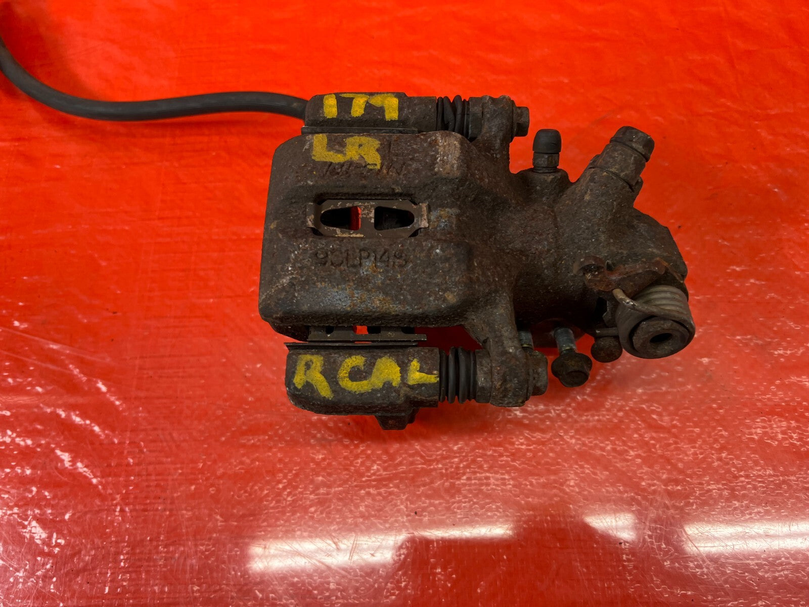 02 06 ACURA RSX BASE & TYPE S   DRIVER LEFT REAR BRAKE CALIPER   OEM FACTORY 1793