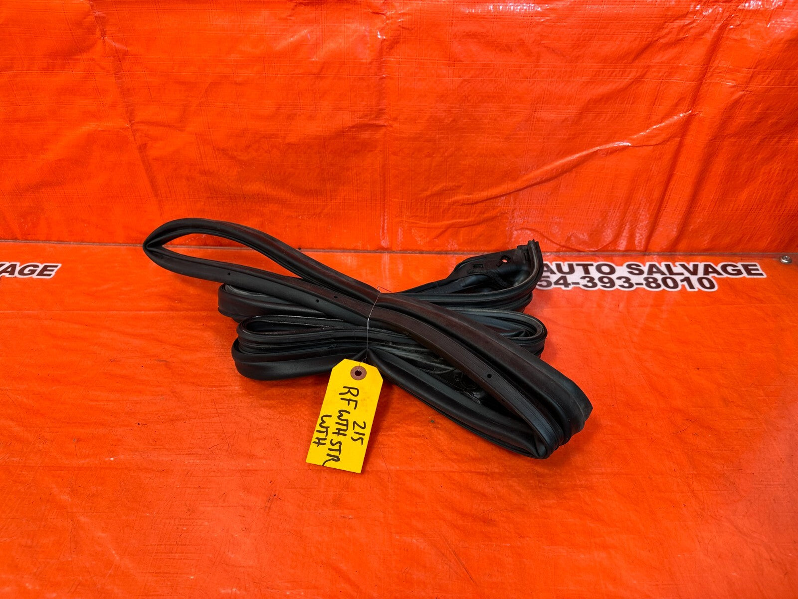 14 20 INFINITI Q50 CHASSIS TO DOOR OPEN TRIM WEATHER STRIP RIGHT FRONT OEM #2150