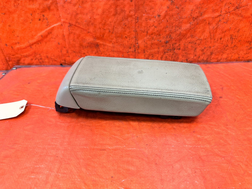 04 08 ACURA TSX CENTER CONSOLE LID TAN LEATHER ARMREST ARM REST OEM #3306