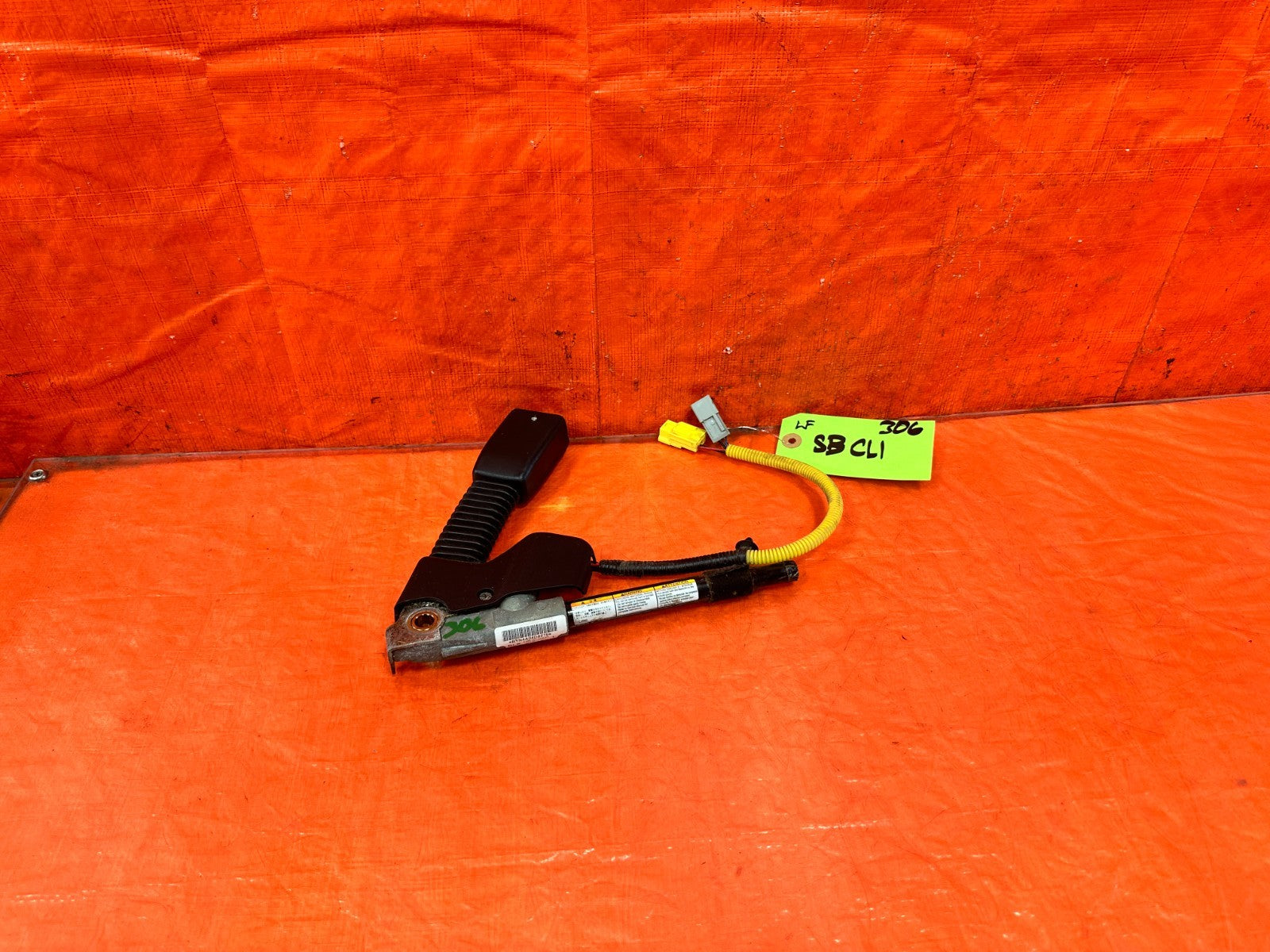 02 05 HONDA CIVIC SI EP3 HATCH DRIVER LEFT FRONT SEAT BELT BUCKLE CLIP OEM #3060