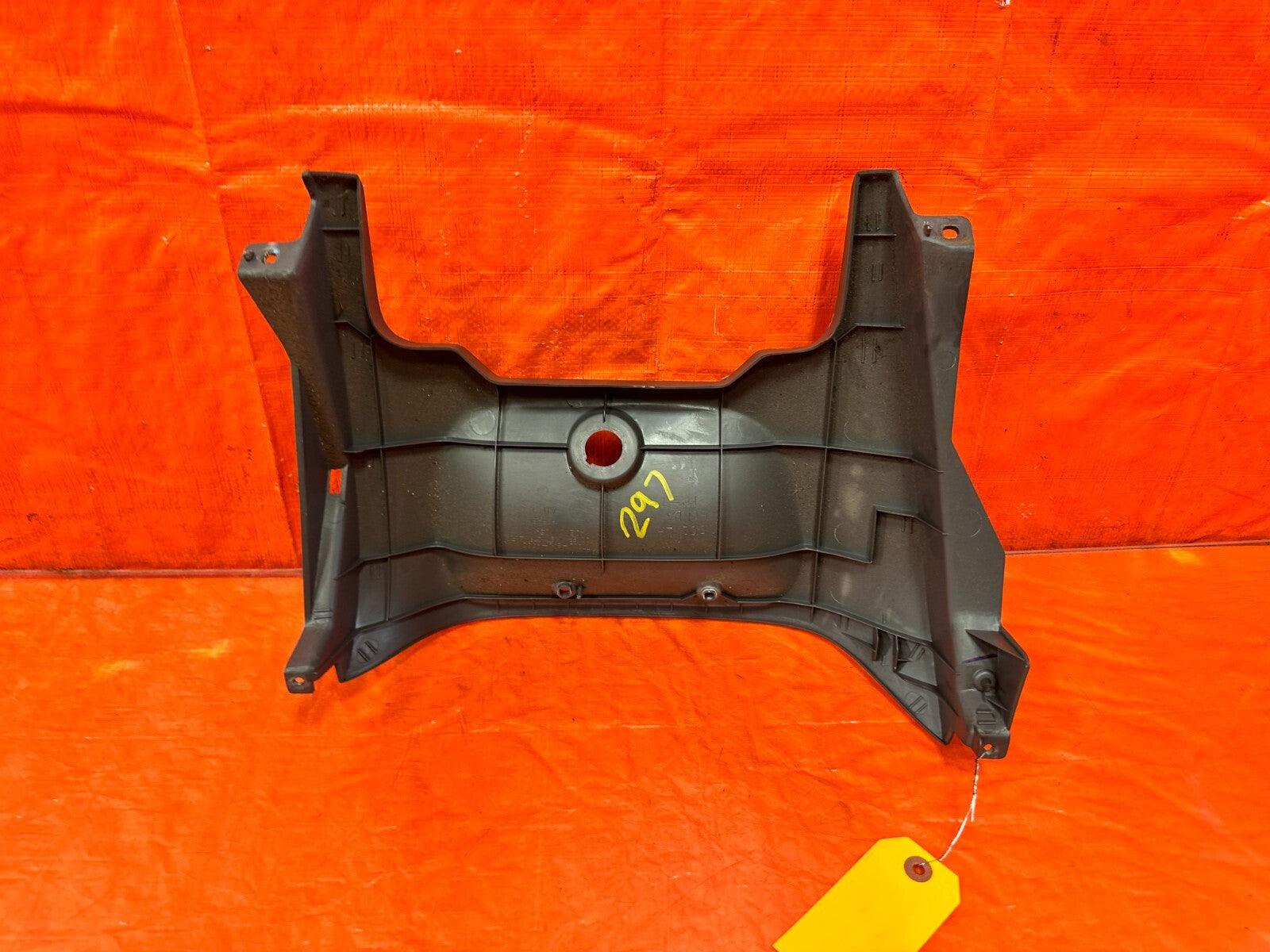 96 00 HONDA CIVIC DASHBOARD CENTER TRIM PANEL 12V SOCKET   LIGHT GRAY   OEM #2976