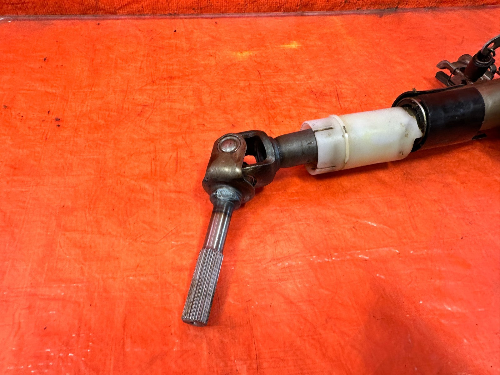 90 91 HONDA CIVIC HATCHBACK   STEERING COLUMN SHAFT   OEM 3174