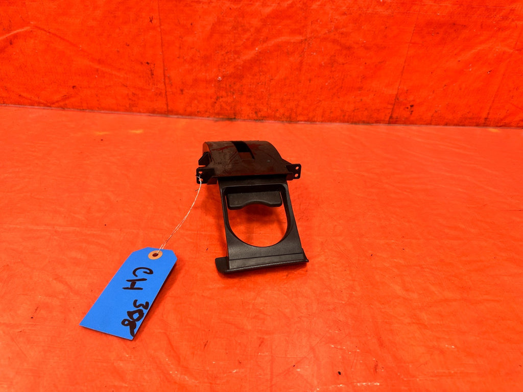 02 05 HONDA CIVIC SI EP3 HATCHBACK   PUSH IN POP OUT CUP HOLDER ASSEMBLY OEM 3082