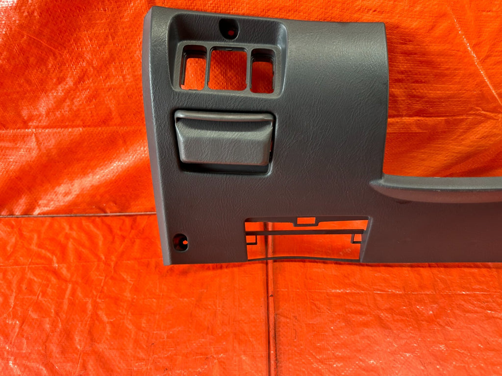 99 00 HONDA CIVIC SI UNDER STEERING COLUMN KNEE TRIM PANEL   TYPE K GRAY OEM 2027