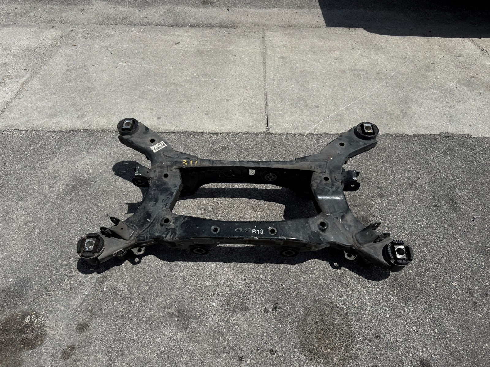 10 16 HYUNDAI GENESIS COUPE   REAR SUBFRAME CROSSMEMBER K FRAME   OEM #30217
