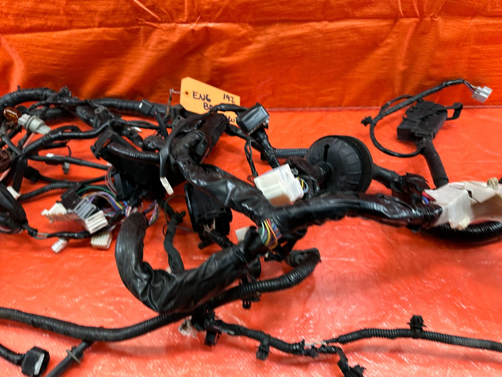 2008 INFINITI G35 X SEDAN ENGINE BAY . UNDER HOOD WIRING HARNESS WIRE LOOM #1929