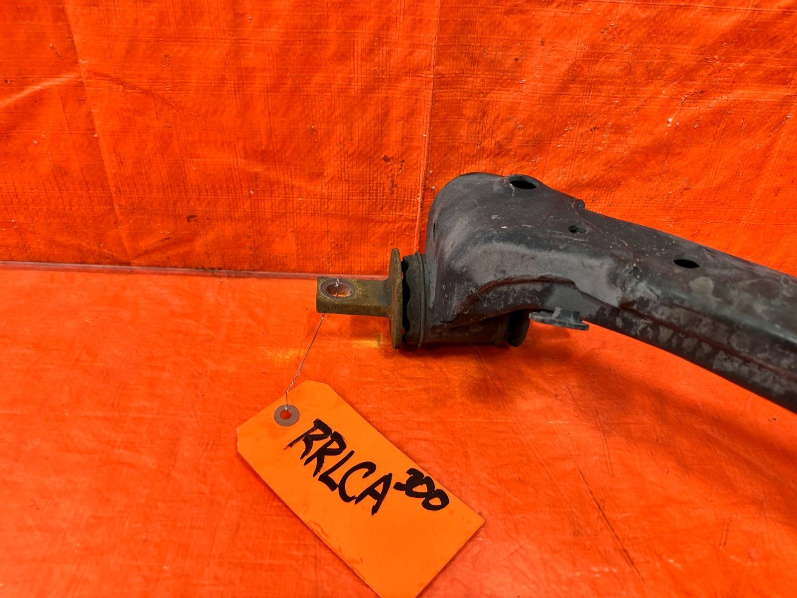 06 11 HONDA CIVIC SI   PASSENGER RIGHT REAR LOWER CONTROL TRAILING ARM   OEM 30011