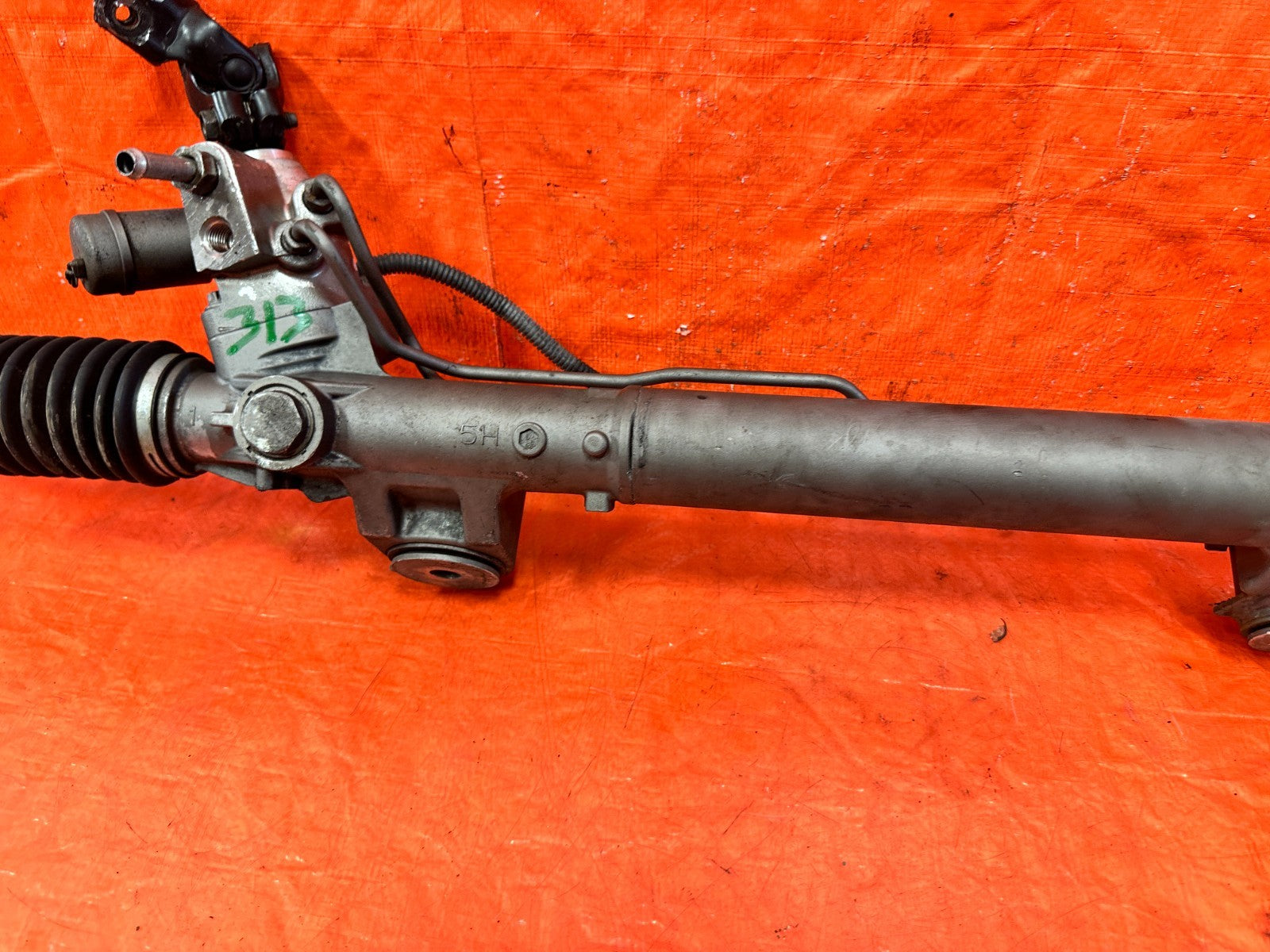 14 15 INFINITI Q50 3.7L   POWER STEERING GEAR BOX RACK AND PINION   OEM #3133