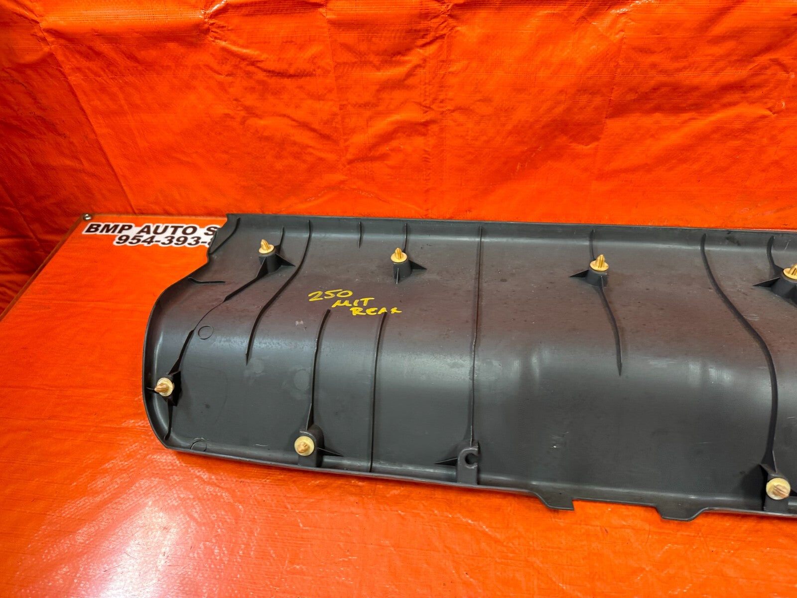 00 05 TOYOTA CELICA   REAR HATCHBACK TAILGATE TRIM PLASTIC LINING SET   OEM #25013