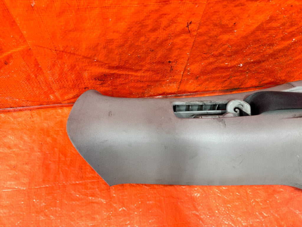 02 05 HONDA CIVIC SI EP3 HATCHBACK   LEFT & RIGHT FRONT SEAT BELTS   OEM #3084