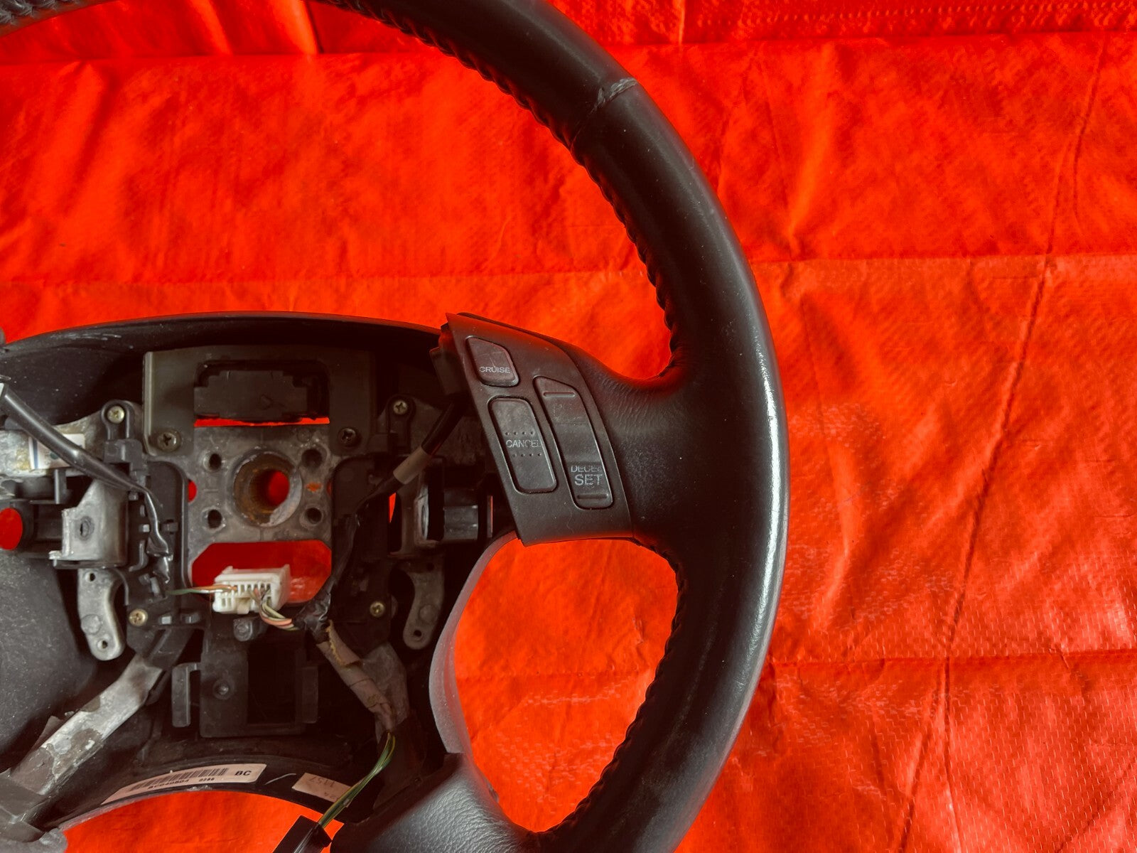 03 05 HONDA ACCORD   4D SEDAN V6 MODEL ONLY   BLACK LEATHER STEERING WHEEL   OEM2