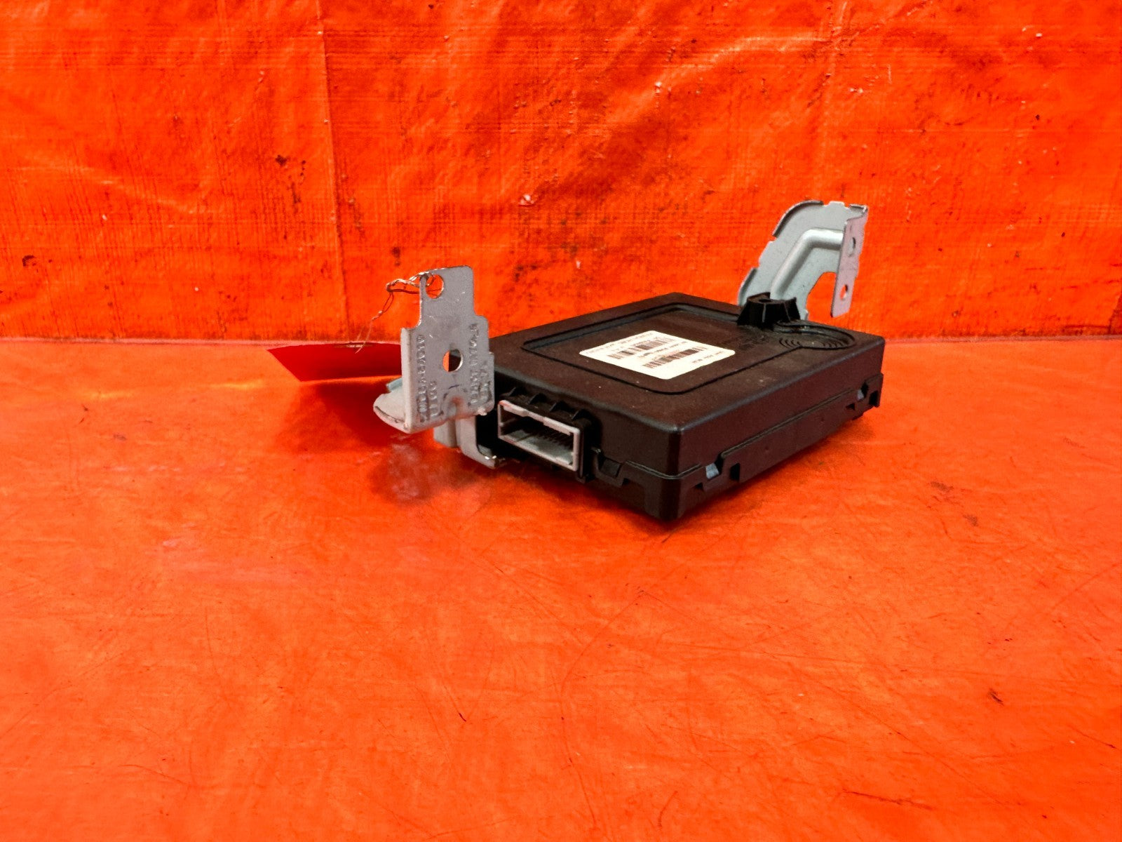 13 16 HYUNDAI GENESIS COUPE 3.8L   BODY CONTROL MODULE BCM 95400 2M852 OEM 3024