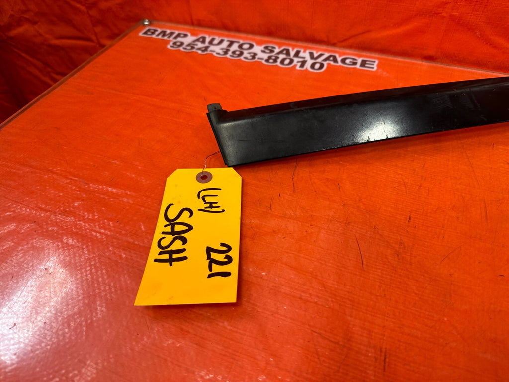 92 93 HONDA CIVIC COUPE & HATCH DRIVER LEFT DOOR SASH TRIM MOLDING STRIP OEM 2216