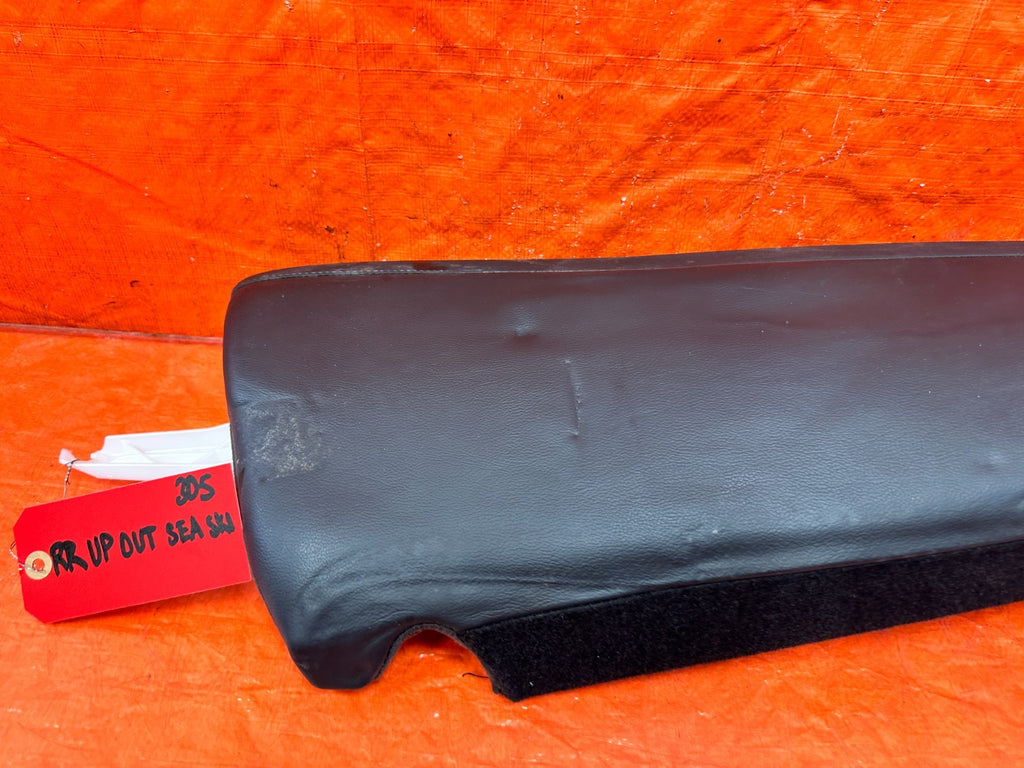 09 10 ACURA TSX   BLACK LEATHER REAR RIGHT OUTER SEAT SKIN   OEM FACTORY 3052