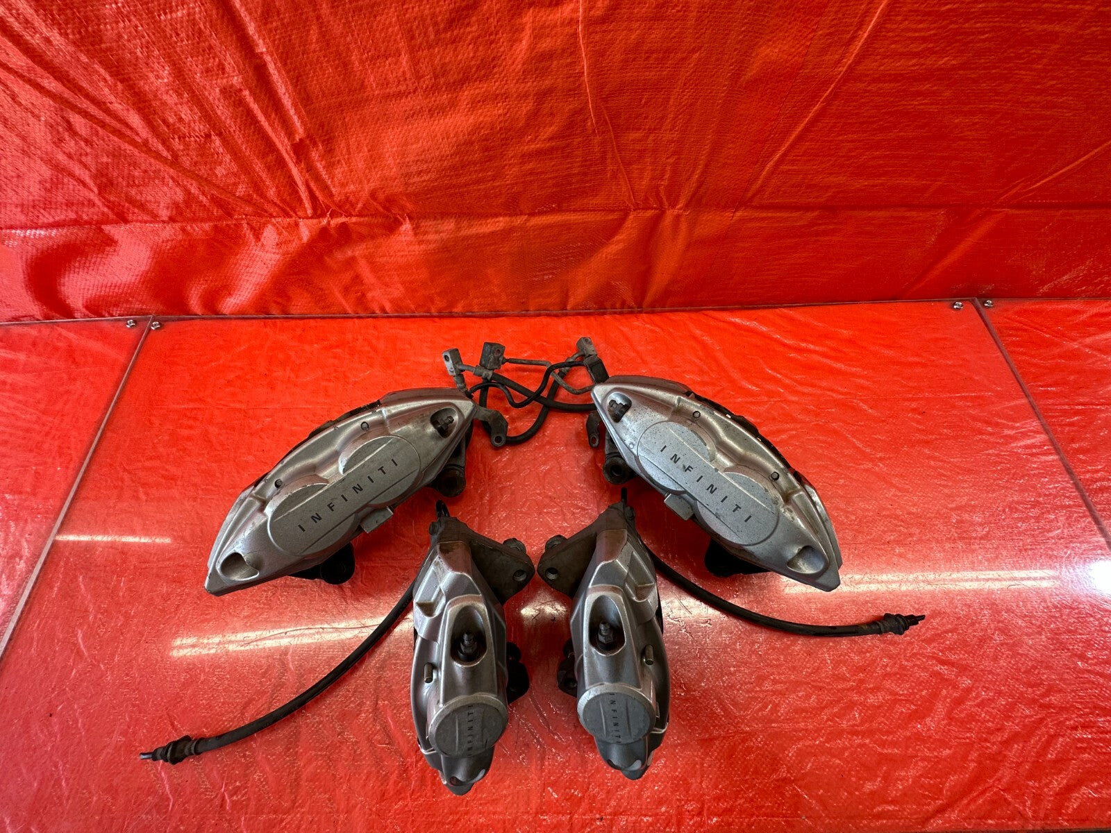 08 15 INFINITI G37 & Q60 SPORT   AKEBONO   BRAKE CALIPERS LEFT & RIGHT   OEM 18821