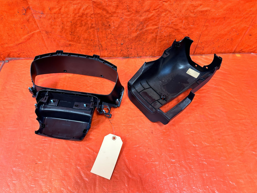 18 21 HONDA ACCORD KEY IGNITION STEERING COLUMN COVER TOP BOTTOMW/ BEZEL OEM 32410