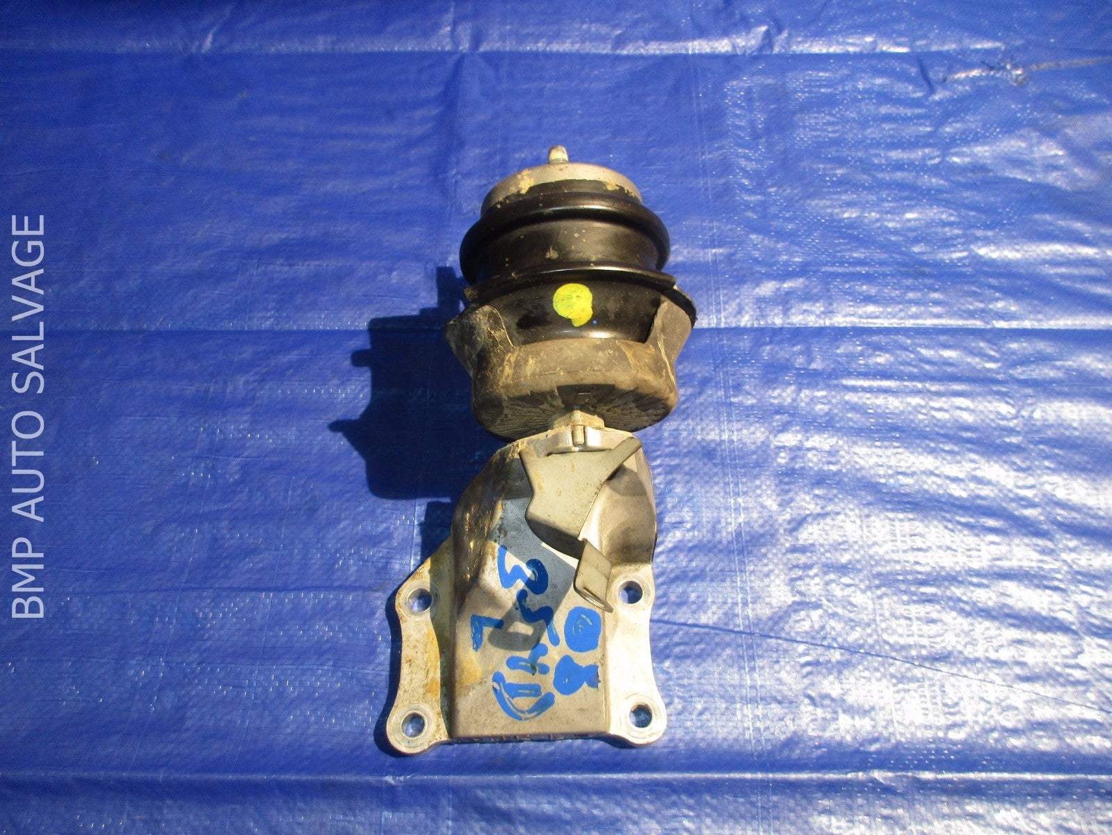 OEM 2008 G35 SEDAN RWD PASSENGER RIGHT ENGINE MOTOR MOUNT #11120