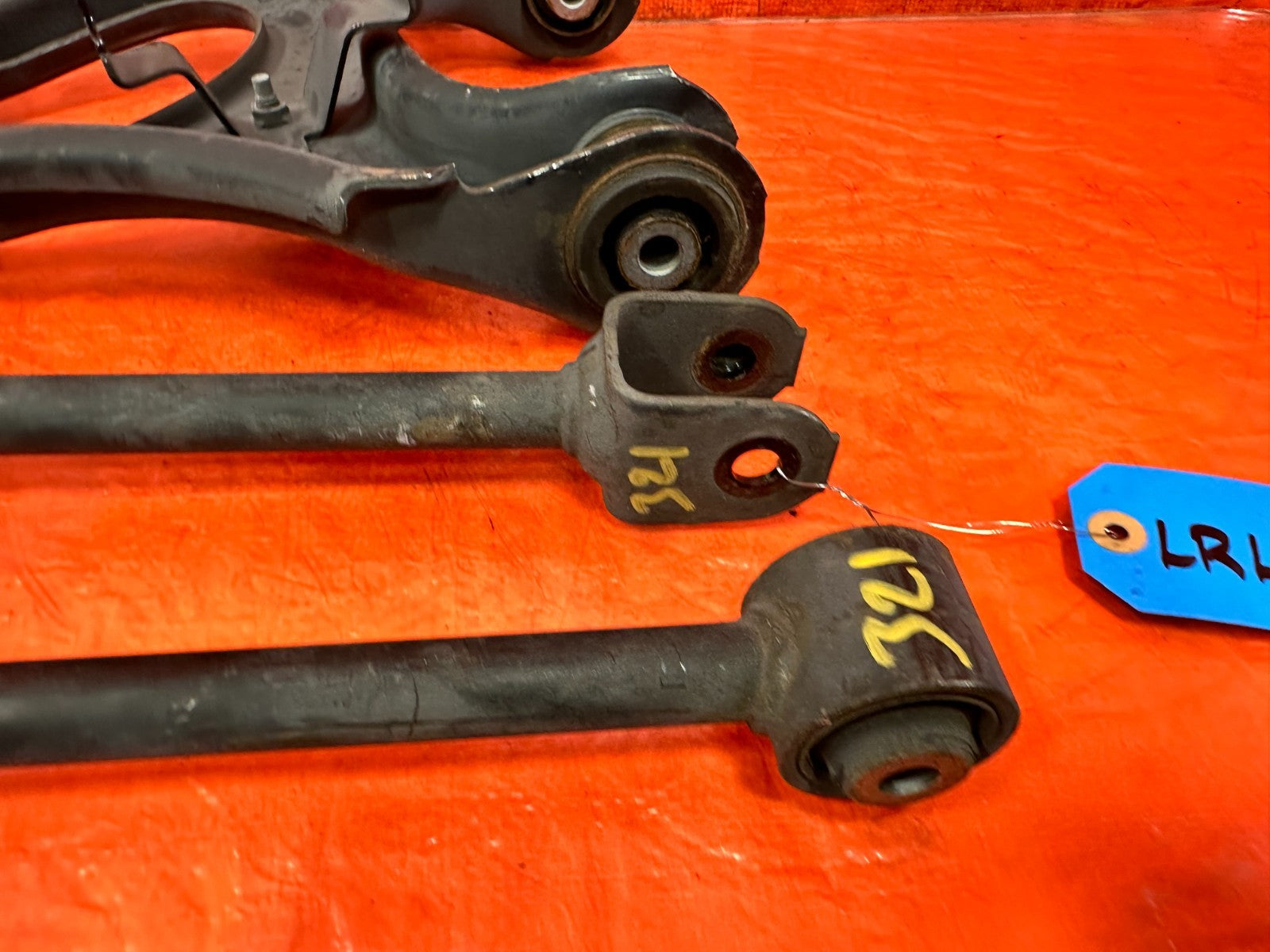 09 14 ACURA TSX   DRIVER LEFT REAR CONTROL ARMS UPPER  LOWER SET OF 3   OEM #3219
