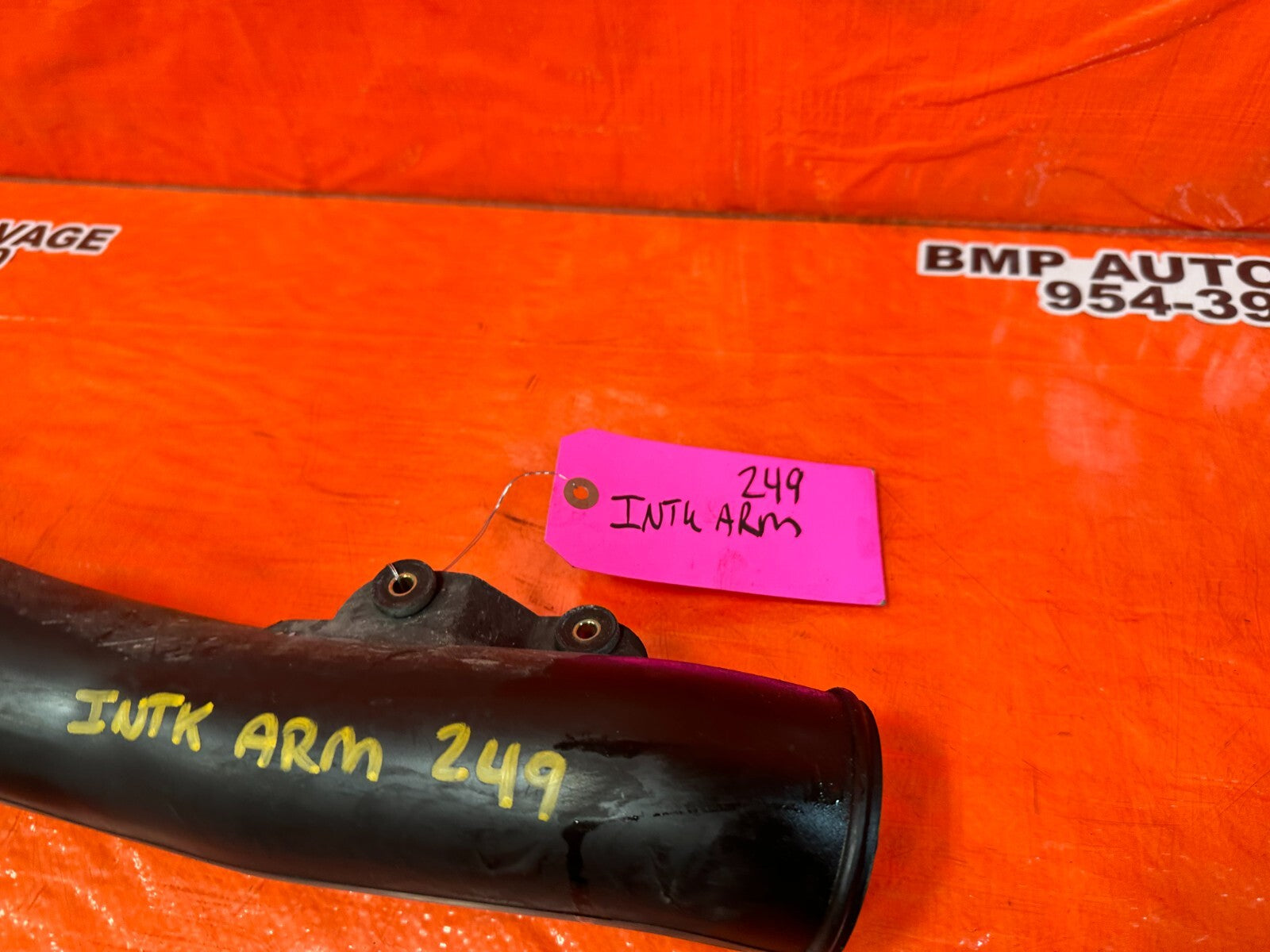95 97 TOYOTA TACOMA   2RZ FE 2.4L   INTAKE ARM ASSEMBLY   OEM #2495