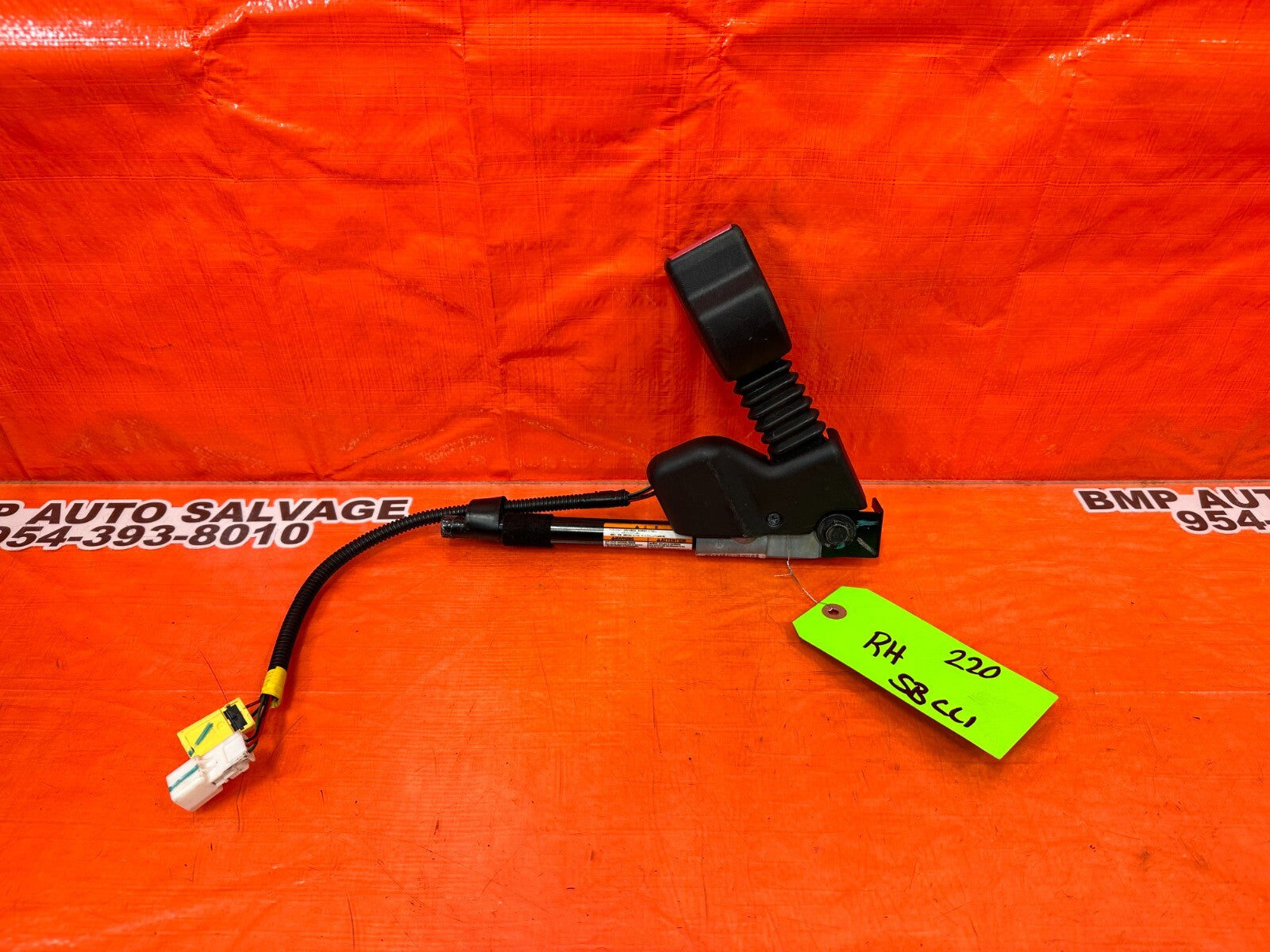 07 11 HONDA CIVIC SI SEDAN   PASSENGER RIGHT FRONT SEAT BELT CLIP BUCKLE OEM 2200