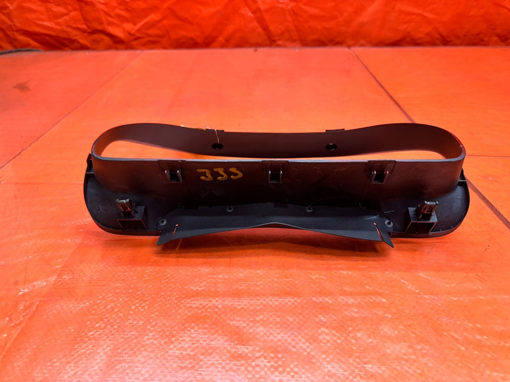 97 01 HONDA PRELUDE 2.2L SPEEDOMETER GAUGE CLUSTER SURROUND BEZEL TRIM OEM #3354