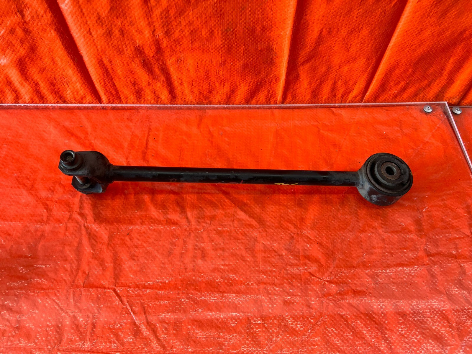 04 08 ACURA TL   LEFT OR RIGHT REAR   REAR LEADING LATERAL LINK ARM   OEM #106 8