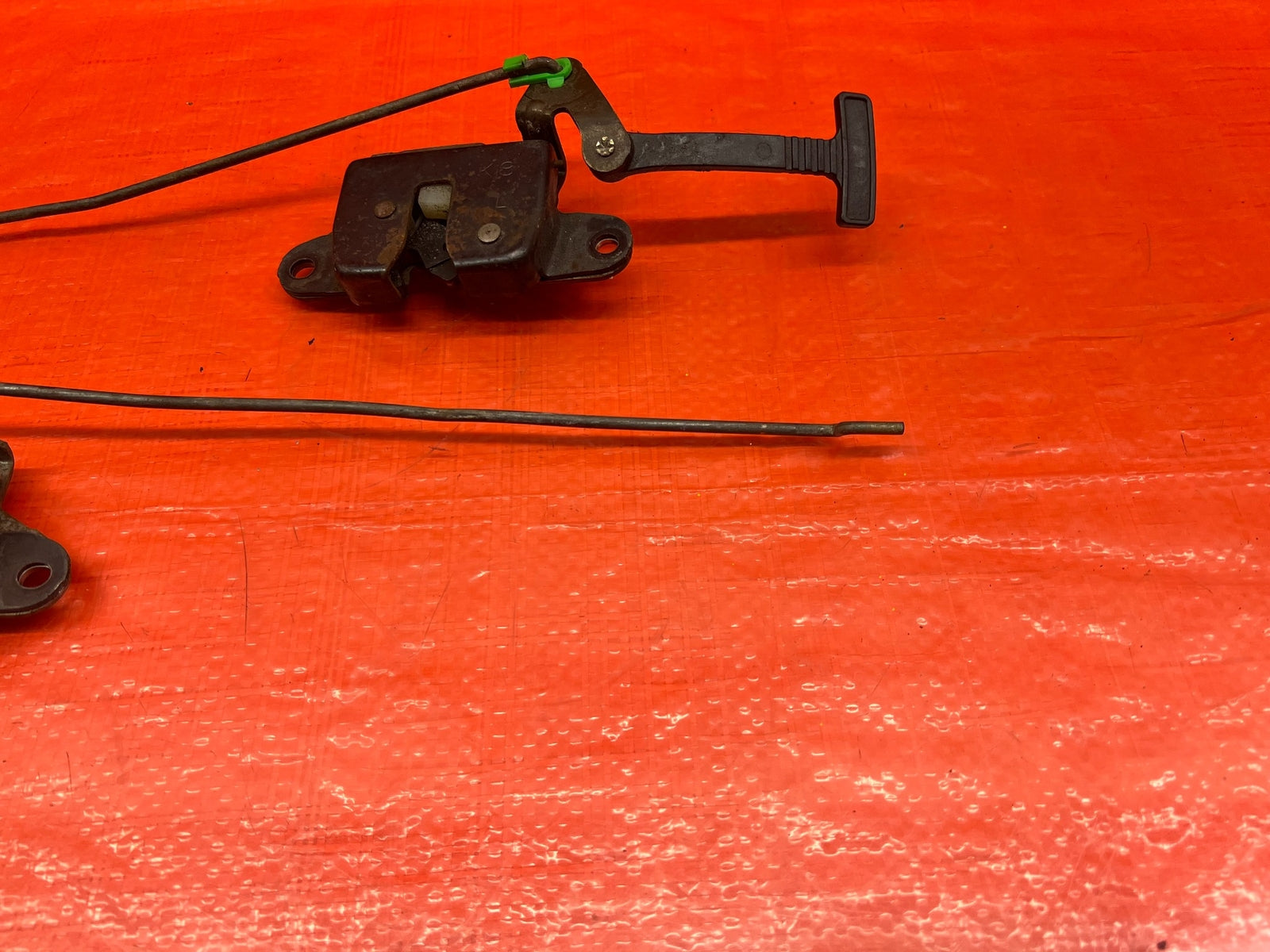 96 00 HONDA CIVIC COUPE   REAR SEAT RELEASE PULL HANDLES   LEFT & RIGHT OEM #23116