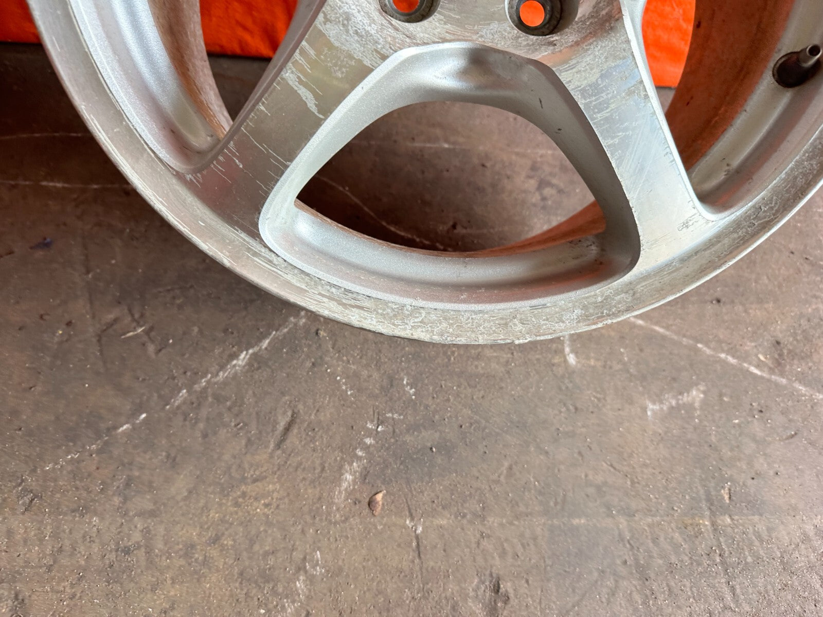 00 03 HONDA S2000 AP1   REAR WHEEL RIM   INDIVIDUAL JUST ONE   OEM FACTORY 42 17