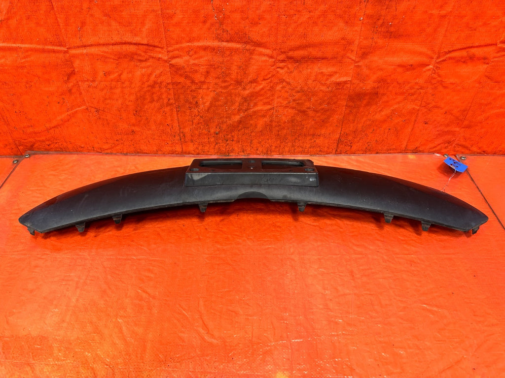 12 14 HYUNDAI GENESIS COUPE BK2 2.0L   FRONT BUMPER COVER INSERT TRIM   OEM 3258