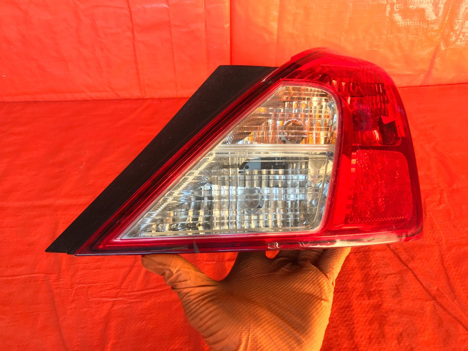 OEM 2015 2016 2017 NISSAN VERSA SEDAN PASSENGER RIGHT TAIL LIGHT LAMP R RH  0
