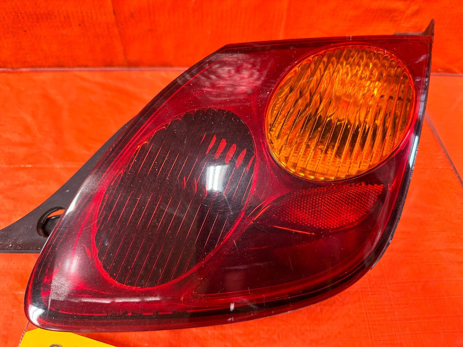 02 05 LEXUS SC430   PASSENGER RIGHT OUTER QUARTER PANEL TAIL LIGHT LAMP OEM #2882