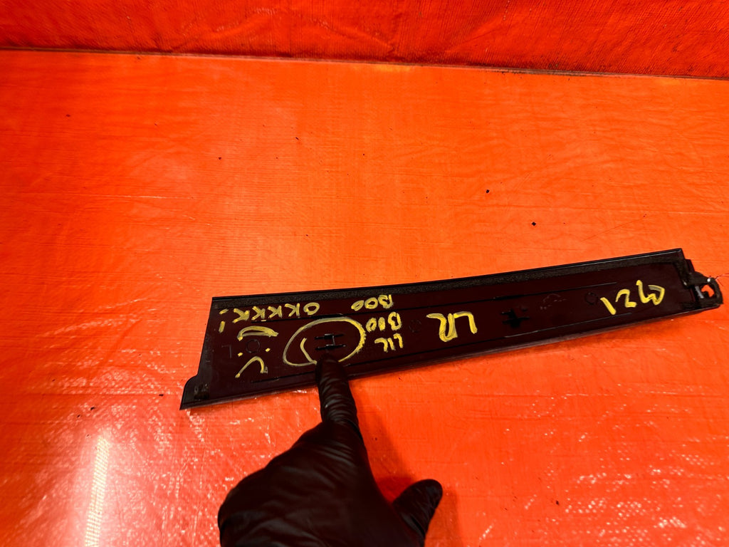 09 14 ACURA TSX   DRIVER LEFT REAR DOOR SASH TRIM MOLDING   OEM #321 FLAW7