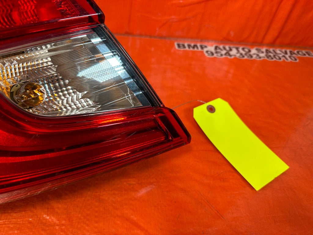 18 20 HONDA ACCORD SEDAN   DRIVER LEFT OUTER TAIL LIGHT TAIL LAMP   OEM FACTORY8