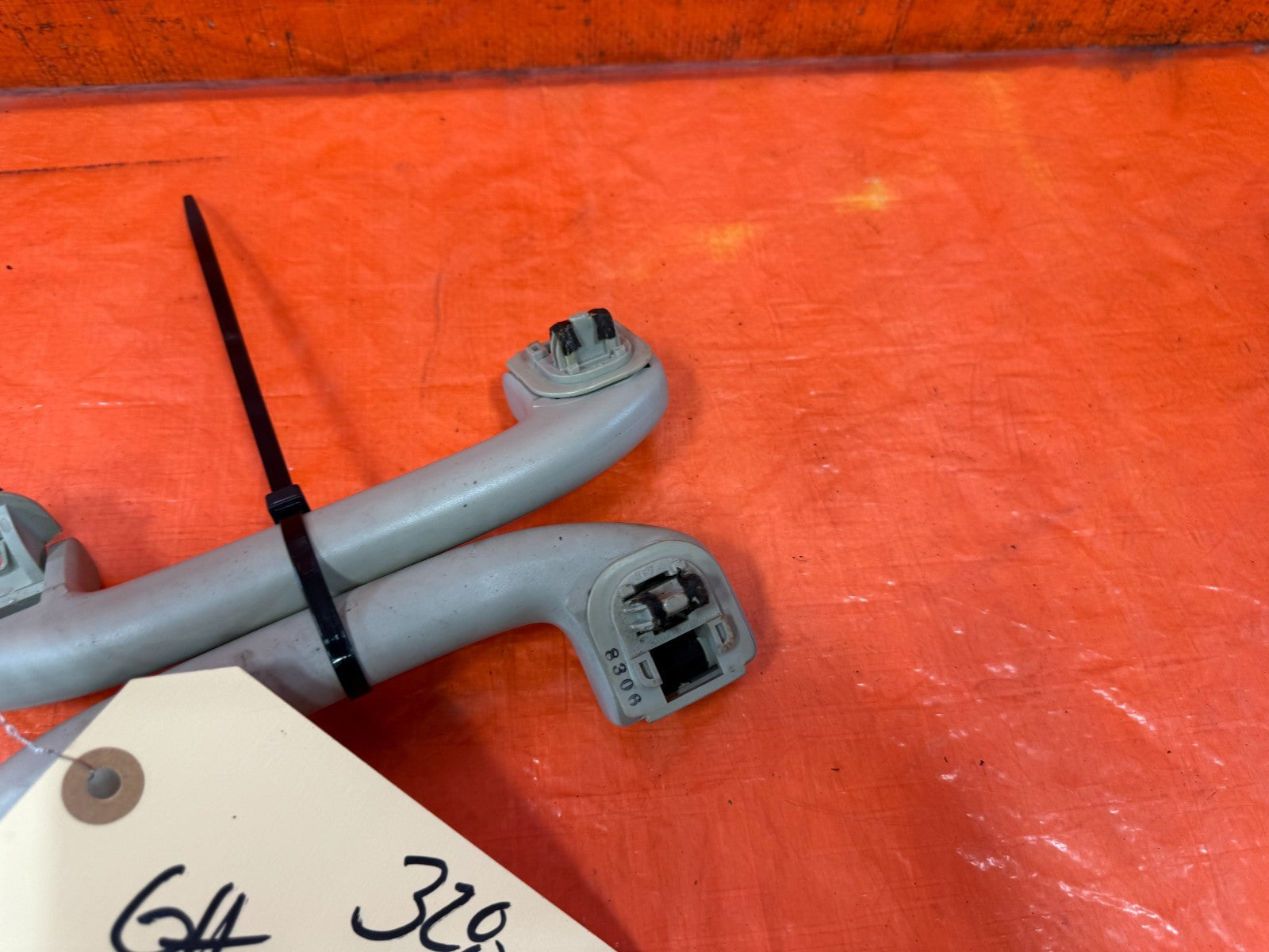 08 15 INFINITI G37 Q60 COUPE   INTERIOR GRAB HANDLES   LEFT & RIGHT   OEM #3287