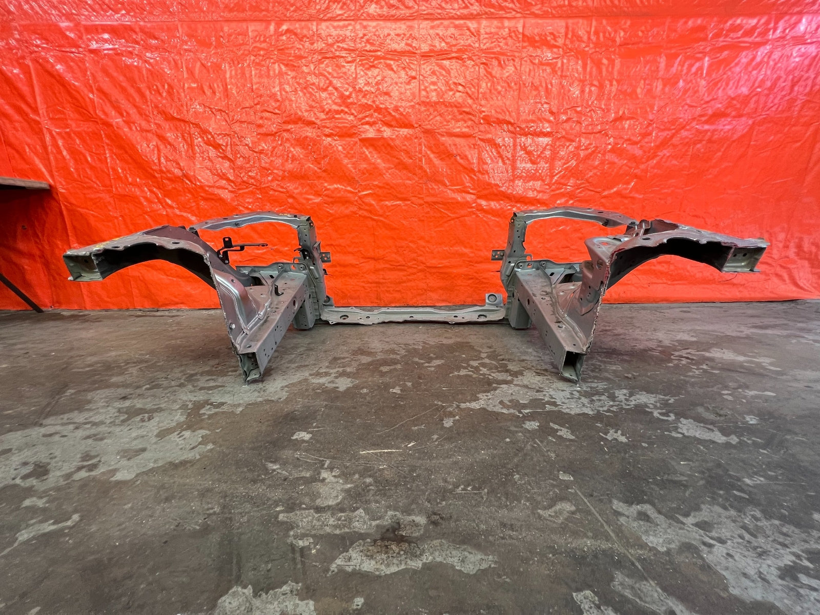 18 21 HONDA ACCORD   FRONT CHASSIS SHOCK TOWER RADIATOR SUPPORT BODY CUT OEM 18419