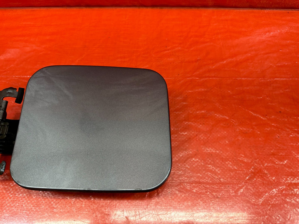 14 20 INFINITI Q50 GASOLINE GAS TANK LID COVER   GRAY COLOR    OEM #1855