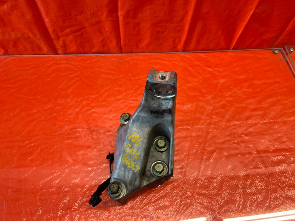 07 08 ACURA TL   ALUMINUM ENGINE MOTOR MOUNT BRACKET   REAR   OEM FACTORY #1065