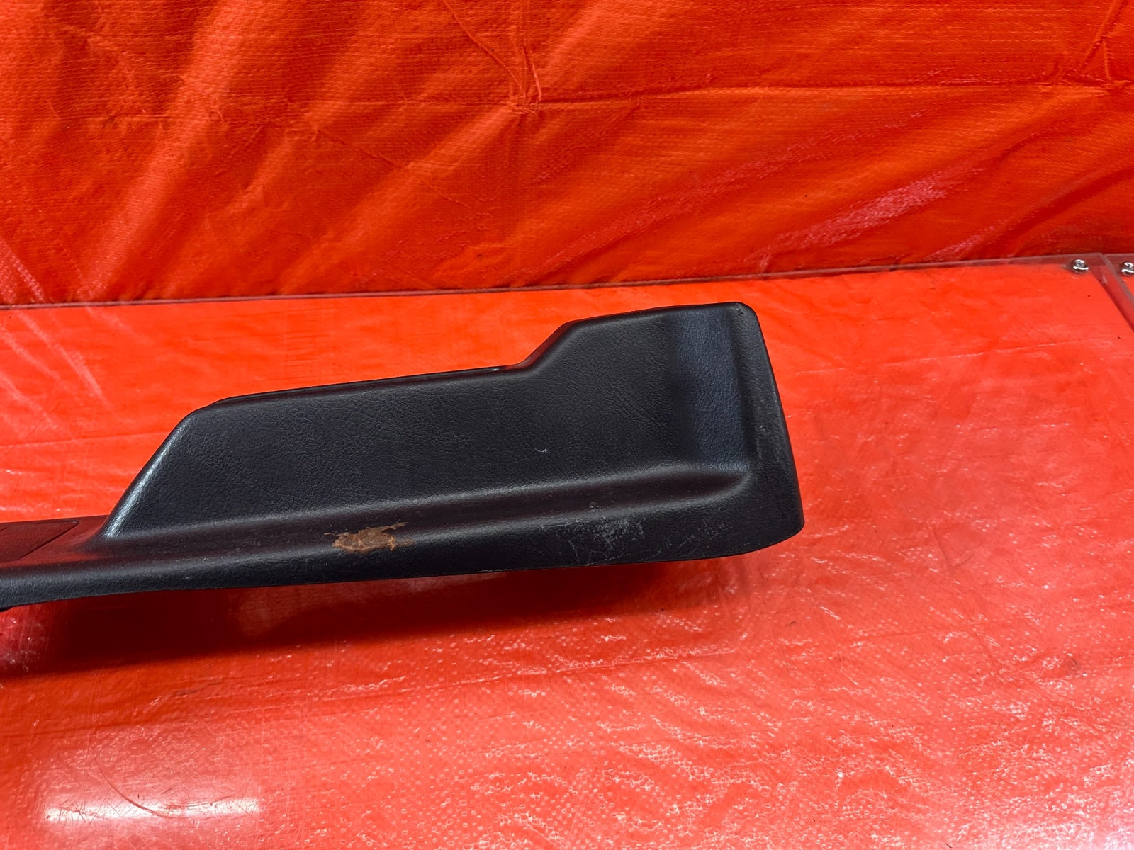 90 93 ACURA INTEGRA   ARM REST / CENTER CONSOLE STORAGE DELETE   BLACK OEM #1898