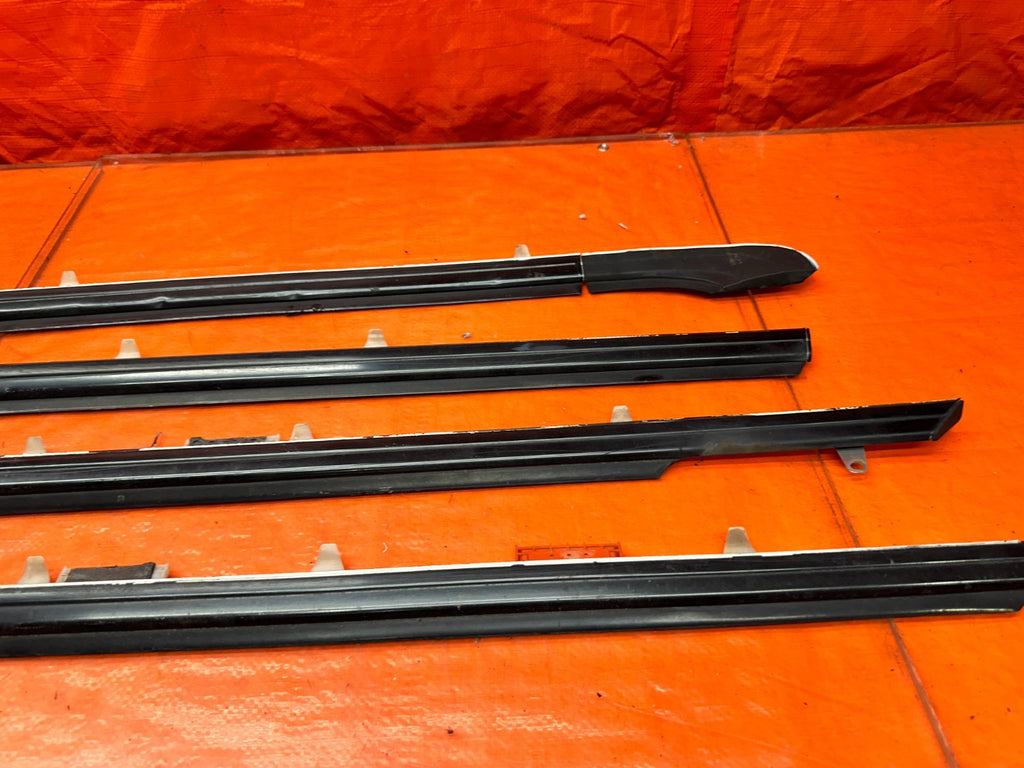 94-01 ACURA INTEGRA 4D 1.8L DOOR WINDOW GLASS TRIM DRIP RETAINER SET OF 4 #3417